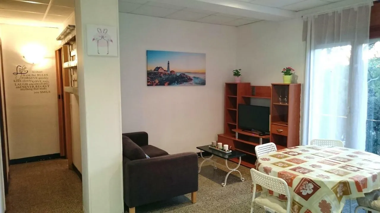 Apartamentos Juan Jose Lloret de Mar